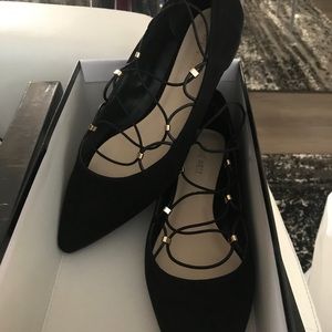 Nine West NWT black flats size 10